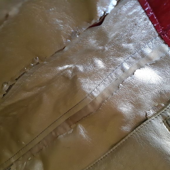 Michael Kors patent tote in red - Picture 4 of 4